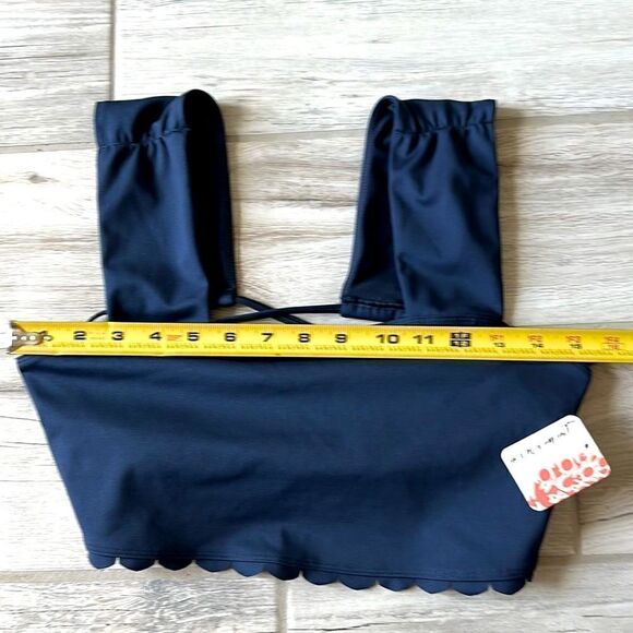 NWT Free People Suns Out Cami Blue Navy Cropped Tank Crisscross Scalloped Hem - Picture 6 of 12